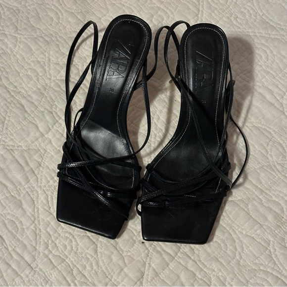 Zara heels - Picture 1 of 2